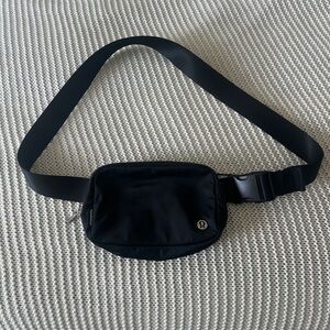 Lululemon crossbody bag